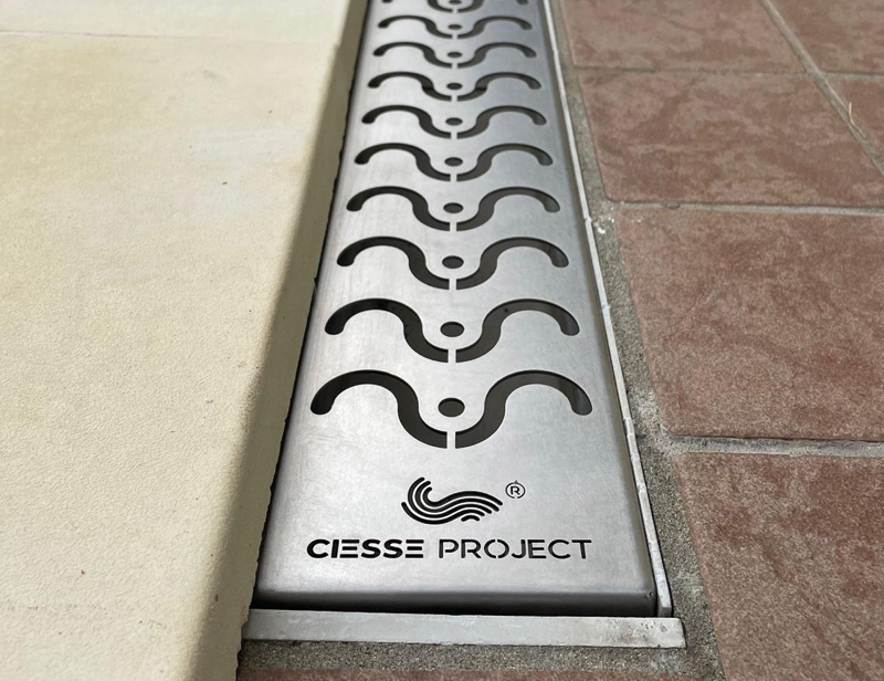 griglia piscina nuova firmata ciesse project